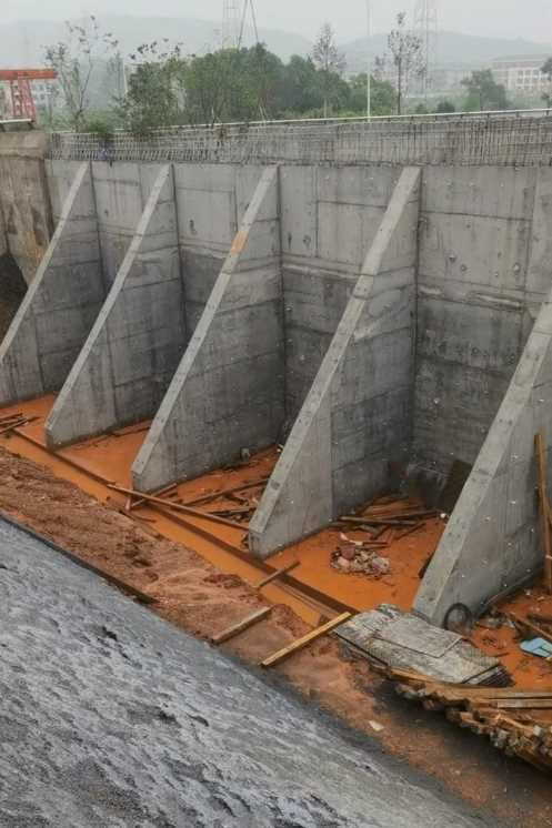 连云港灌云县锚杆式挡土墙